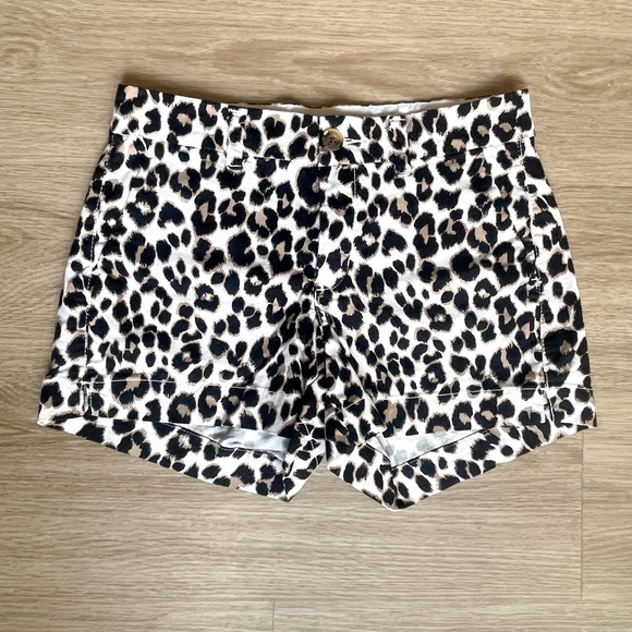 New Old Navy Womens Leopard Cheetah Everyday Short Mid Rise With Pockets Size 0 - Picture 5 of 8